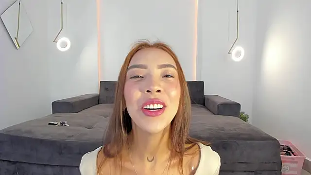 tinymoon- online show from 02-12-25, 11:07