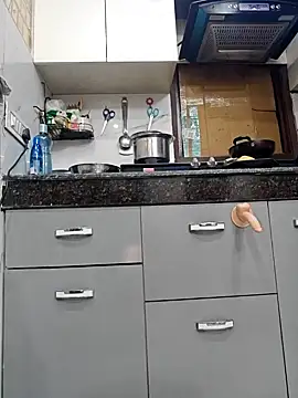 Manpreet kaur21 online show from 12-12-24, 02:11