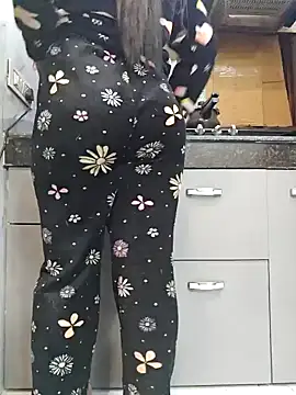 Manpreet kaur21 online show from 01-28-25, 02:10