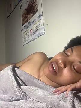 KimiAqua online show from 02-19-25, 12:35