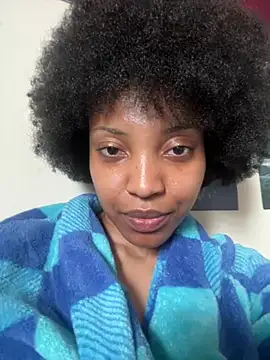 KimiAqua online show from 03-09-25, 09:03