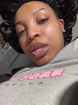 KimiAqua online show from 03-23-25, 12:47