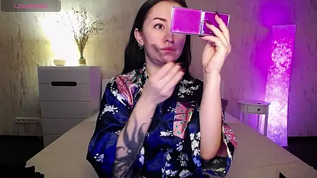 VioletCatt online show from 01-09-25, 06:59