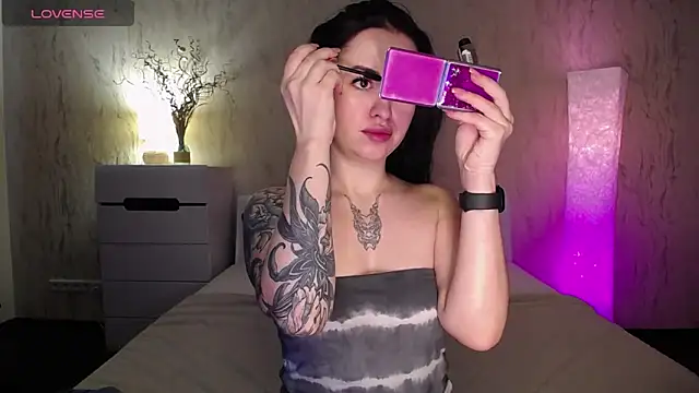 VioletCatt online show from 03-12-25, 06:51