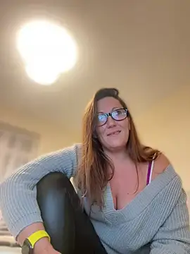 Snapshot of Sexyshysophia chatting on 12-11-24, 06:09 Sexyshysophia online show from 12-11-24, 06:09