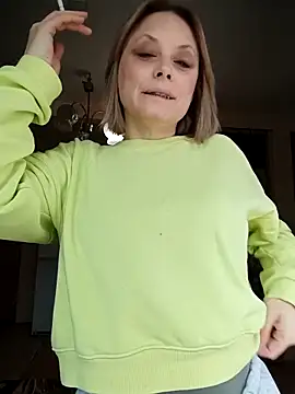 Snapshot of MySweetcum69 chatting on 10-28-25, 09:46 MySweetcum69 online show from 10-28-25, 09:46