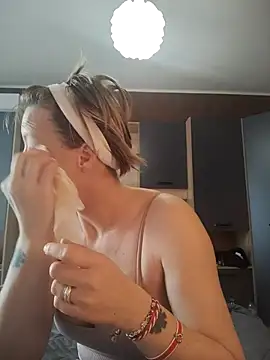 Snapshot of MySweetcum69 chatting on 03-04-26, 02:12 MySweetcum69 online show from 03-04-26, 02:12