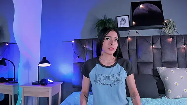 AmyPalmmer online show from 12-18-25, 11:38