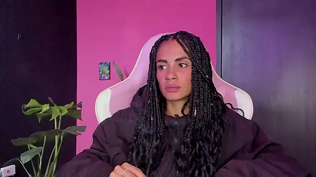 Juanadearco5 online show from 12-06-24, 09:24