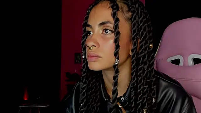 Juanadearco5 online show from 12-28-24, 10:55