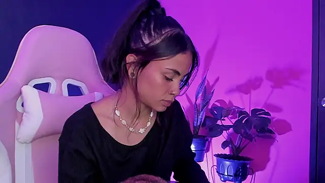 Juanadearco5 online show from 02-23-25, 09:05