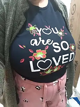 Snapshot of hot_bhabi_kolkata chatting on 12-17-24, 01:49 hot bhabi kolkata online show from 12-17-24, 01:49