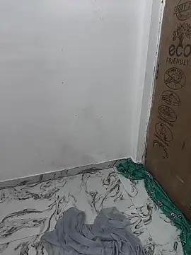 Snapshot of hot_bhabi_kolkata chatting on 01-10-25, 03:48 hot bhabi kolkata online show from 01-10-25, 03:48