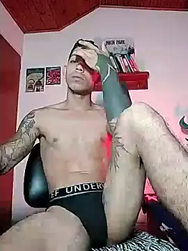 Snapshot of chero_95 chatting on 11-09-25, 10:24 chero 95 online show from 11-09-25, 10:24