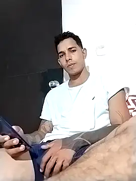 Snapshot of chero_95 chatting on 04-09-26, 03:17 chero 95 online show from 04-09-26, 03:17