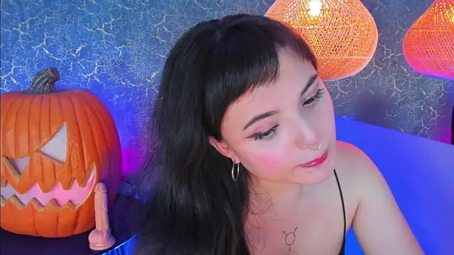 Snapshot of elizabethtaylorxxx chatting on 11-02-25, 06:10 elizabethtaylorxxx online show from 11-02-25, 06:10