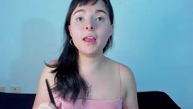 Snapshot of elizabethtaylorxxx chatting on 11-09-25, 01:37 elizabethtaylorxxx online show from 11-09-25, 01:37