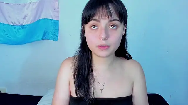 Snapshot of elizabethtaylorxxx chatting on 03-01-26, 05:04 elizabethtaylorxxx online show from 03-01-26, 05:04