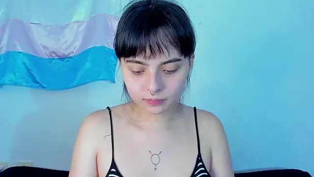Snapshot of elizabethtaylorxxx chatting on 03-07-26, 07:22 elizabethtaylorxxx online show from 03-07-26, 07:22