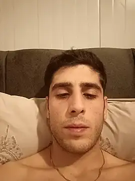 arenn1997 online show from 12-20-25, 12:40