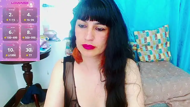 cristina connor online show from 10-16-25, 01:39