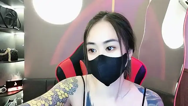 witch-39 online show from 12-18-24, 03:04