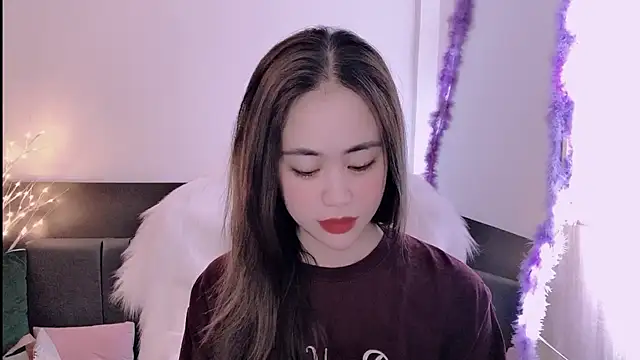 witch-39 online show from 02-20-25, 02:57