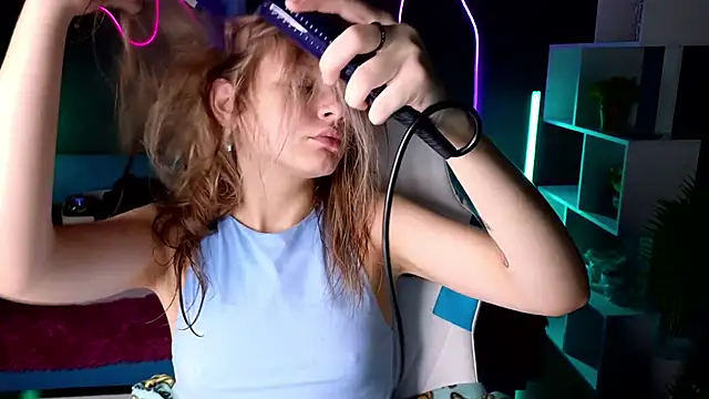 LitaBrom online show from 12-14-24, 01:17