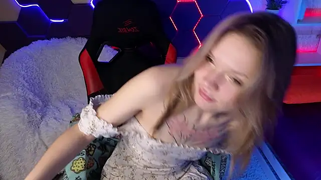 LitaBrom online show from 01-18-25, 11:32