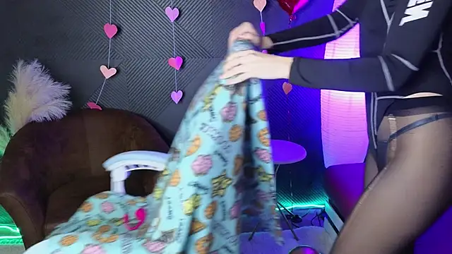 LitaBrom online show from 02-19-25, 11:06