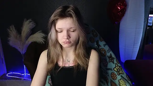 LitaBrom online show from 03-15-25, 01:08