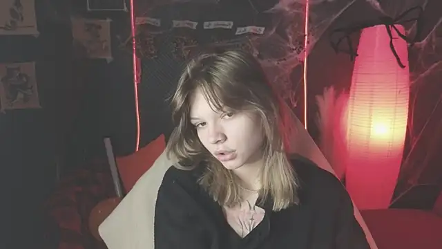 LitaBrom online show from 10-20-25, 01:39