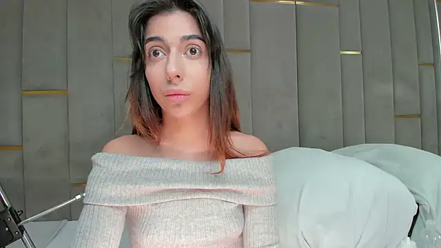 Snapshot of eva_lim chatting on 12-23-25, 10:46 eva lim online show from 12-23-25, 10:46