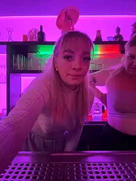 LenaundLeon online show from 09-11-25, 11:05