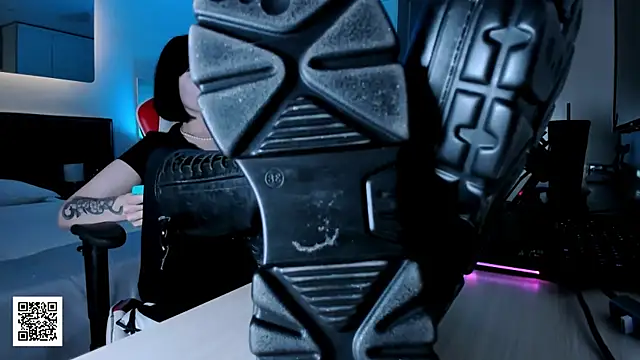 Snapshot of _Goddess_Misha_ chatting on 11-03-25, 09:16 Goddess Misha online show from 11-03-25, 09:16