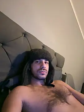 Snapshot of EduardoCompriguano94 chatting on 02-17-26, 10:16 EduardoCompriguano94 online show from 02-17-26, 10:16