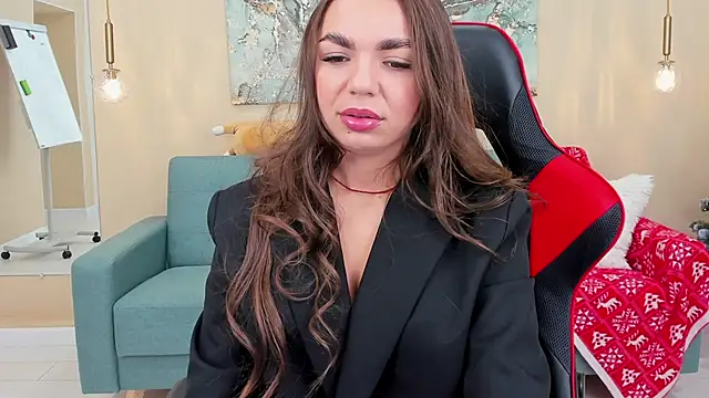 CamillaLarson online show from 12-31-24, 03:01