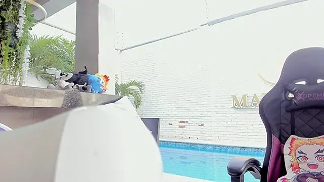 IamNayuta online show from 11-15-25, 08:16