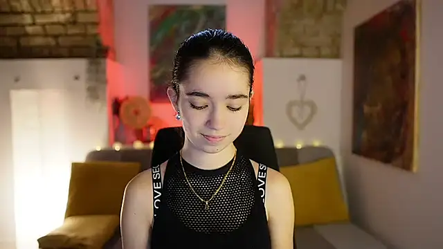 Gia Paige18 online show from 01-07-25, 09:18