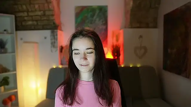 Gia Paige18 online show from 02-05-25, 11:12