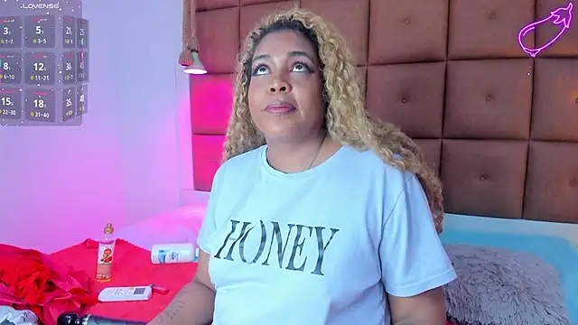 Snapshot of ELLA_KELLY chatting on 02-09-26, 12:31 ELLA KELLY online show from 02-09-26, 12:31