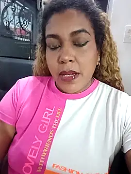 Snapshot of ELLA_KELLY chatting on 03-20-26, 11:26 ELLA KELLY online show from 03-20-26, 11:26