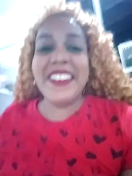 Snapshot of ELLA_KELLY chatting on 03-25-26, 12:00 ELLA KELLY online show from 03-25-26, 12:00