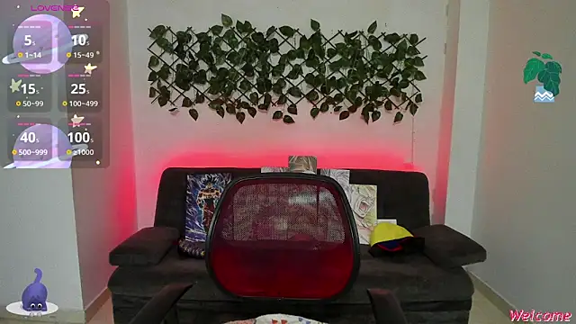 jonathanjoestar  online show from 01-08-25, 09:01