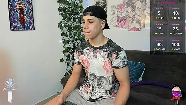 jonathanjoestar  online show from 03-05-25, 10:32