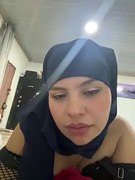 Snapshot of lalilamassu1 chatting on 02-25-25, 08:14 lalilamassu1 online show from 02-25-25, 08:14