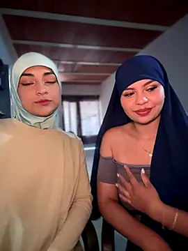 Snapshot of lalilamassu1 chatting on 09-18-25, 07:27 lalilamassu1 online show from 09-18-25, 07:27