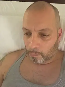 Snapshot of Just2much chatting on 03-26-26, 12:17 Just2much online show from 03-26-26, 12:17