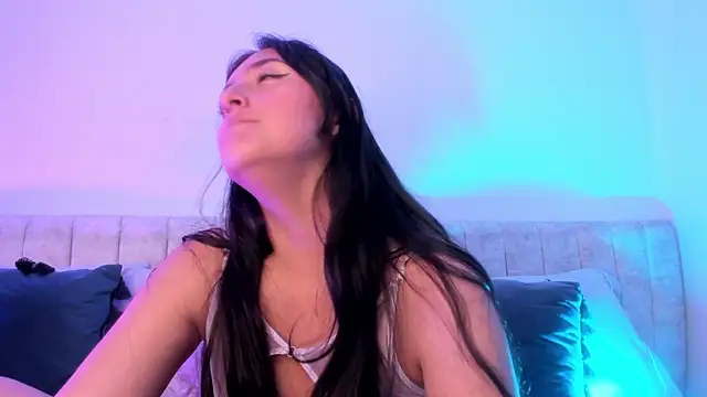 Kathia Morelli online show from 01-25-25, 04:03