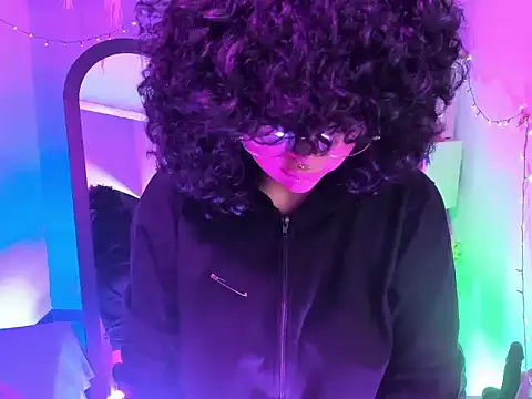 Snapshot of kuromi69 chatting on 02-13-26, 05:25 kuromi69 online show from 02-13-26, 05:25